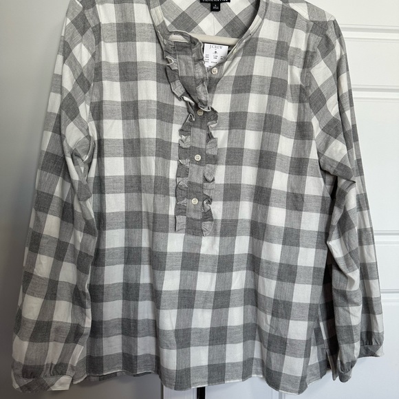 J Crew Factory. Women’s Gray & White Blouse. Large - Picture 2 of 4